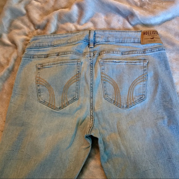 Hollister Jeans - Picture 3 of 3